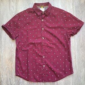 burgundy short sleeve slim fit button down with smiling skulls print size L